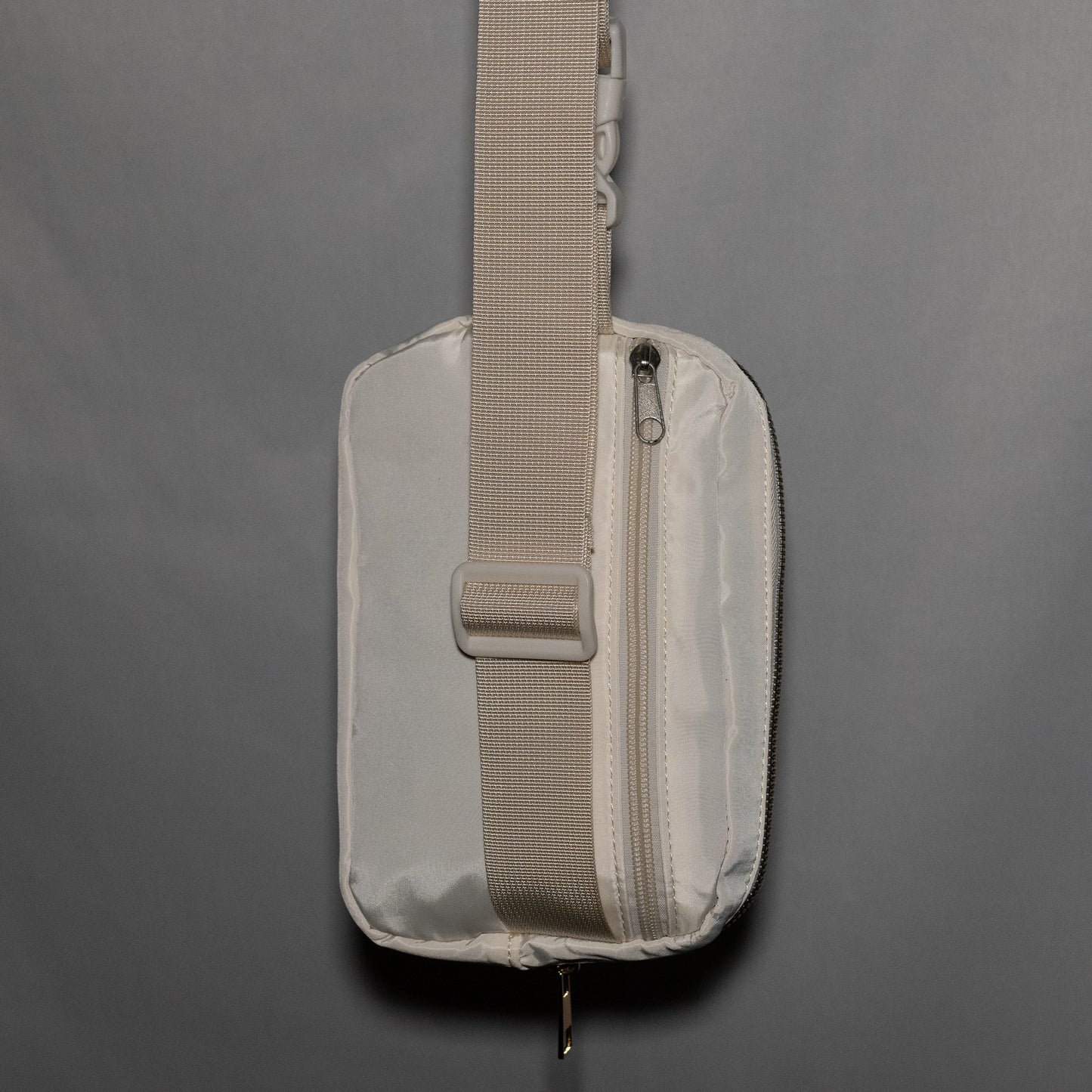 RD Essential Crossbody
