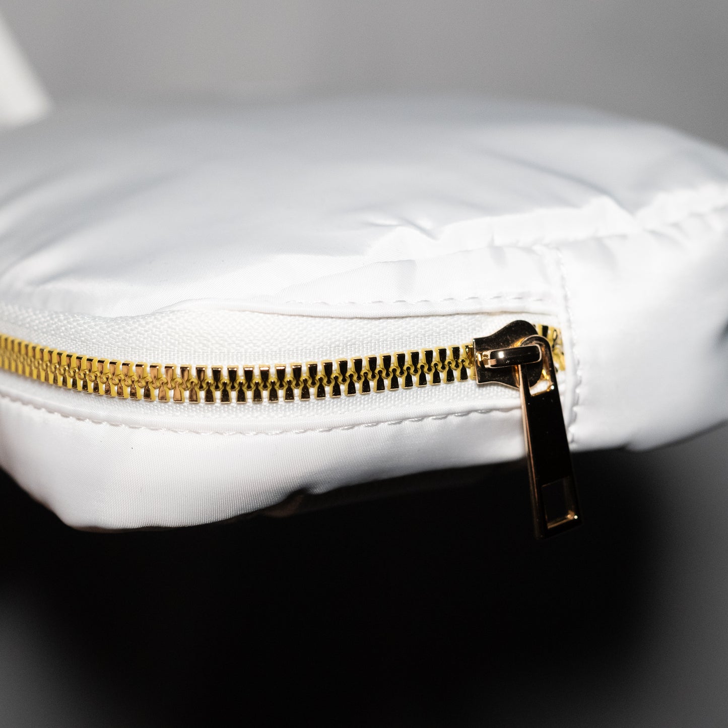RD Essential Crossbody