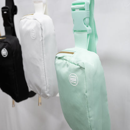 RD Essential Crossbody