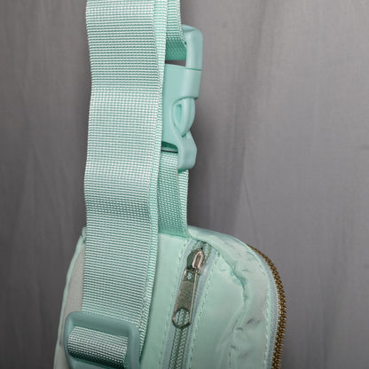 RD Essential Crossbody