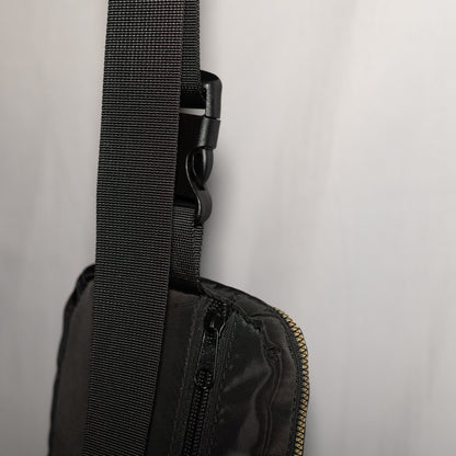 RD Essential Crossbody